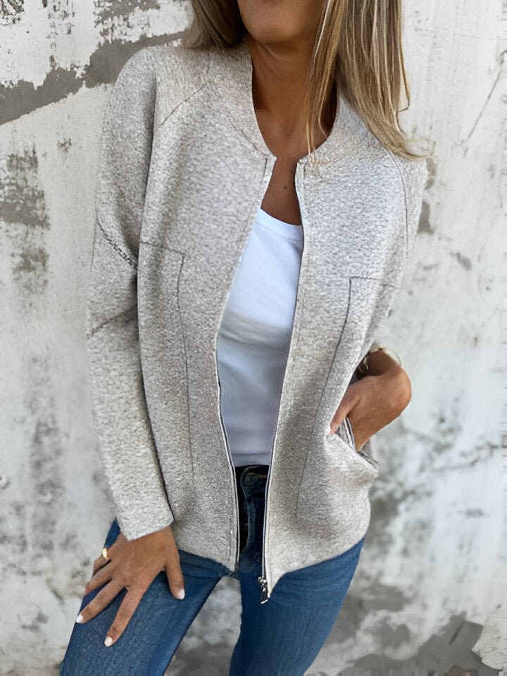 SYLVIE | JAKKE MED LOMMER OG GLIDELÅS - Nordic Boutique & Co.